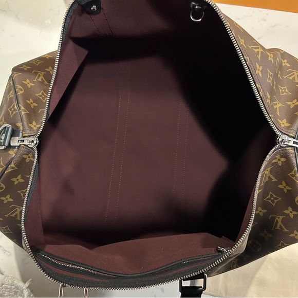 LOUIS VUITTON - Picture 11 of 13